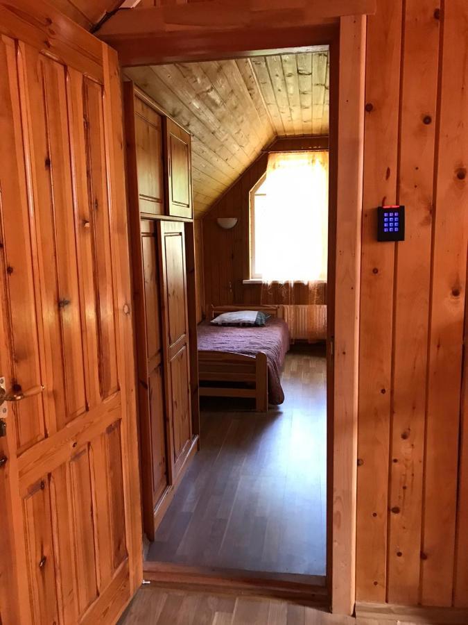 Guest House Eco Home Jūrkalne Kültér fotó